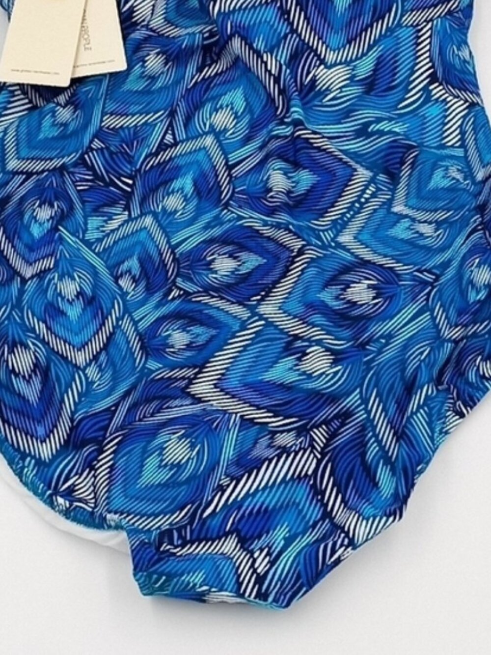 Profile by‎ Gottex Birds of a Feather Scoop Neck Underwire Swimsuit 6D - Picture 9 of 12